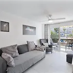 Dorado 206
